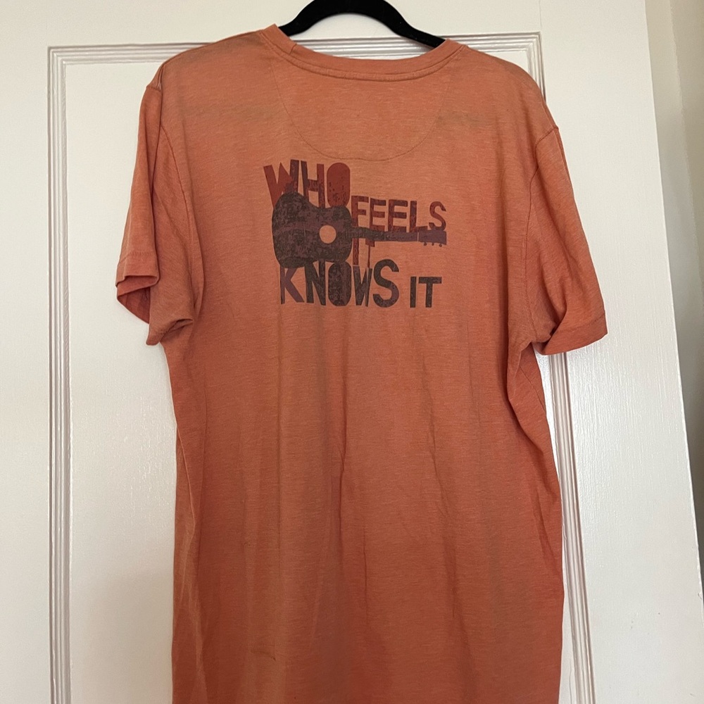 Super soft and comfy Life is Good T-Shirt